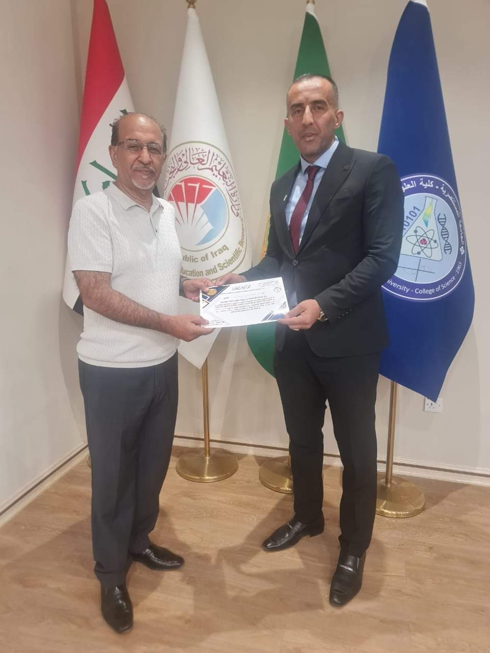 الدكتور ماجد بريسم مدير شعبة النشاطات الطلابية في الكلية يشارك في ورشة العمل الدولية